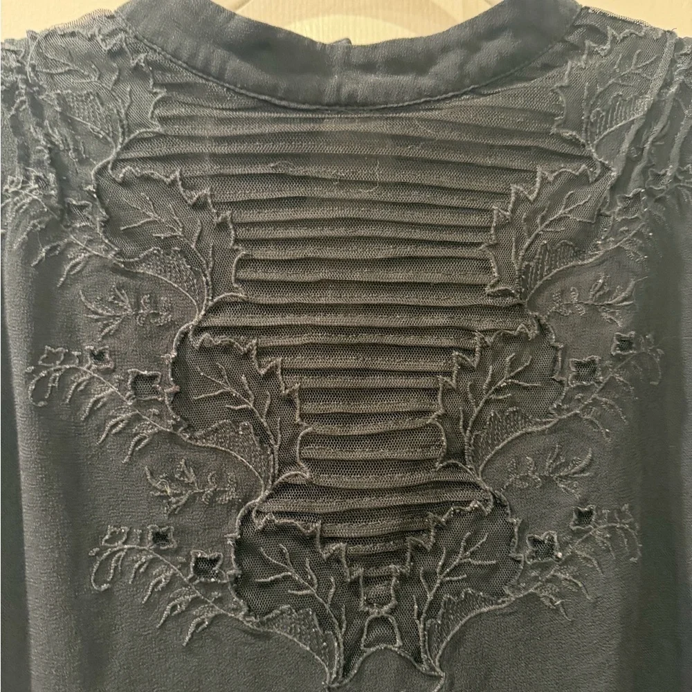 ASTR the Label Monarch Black Women's Top, Medium EUC - Picture 7 of 9